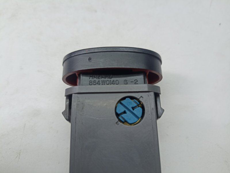 Кнопка аварийки Matiz 2011 Кнопка аварийки Matiz 2011