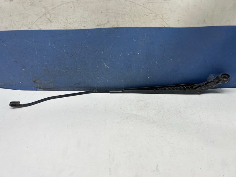 Поводок дворника передний правый Matiz 2010