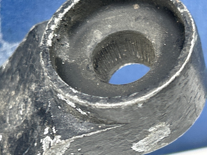 Поводок дворника передний правый Matiz 2010