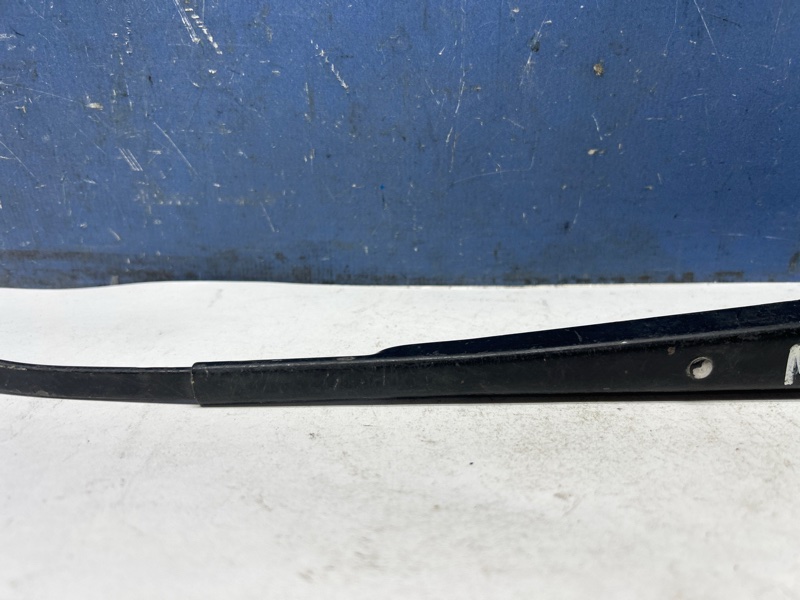 Поводок дворника передний правый Matiz 2012 Поводок дворника передний правый Matiz 2012