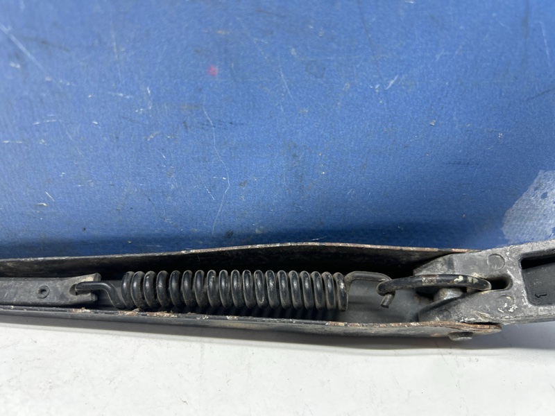 Поводок дворника передний правый Matiz 2012 Поводок дворника передний правый Matiz 2012