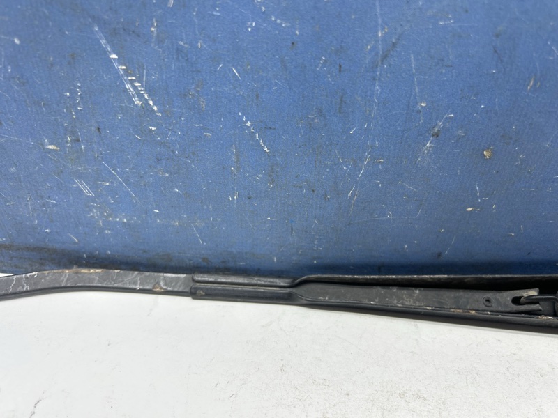 Поводок дворника передний правый Matiz 2012 Поводок дворника передний правый Matiz 2012