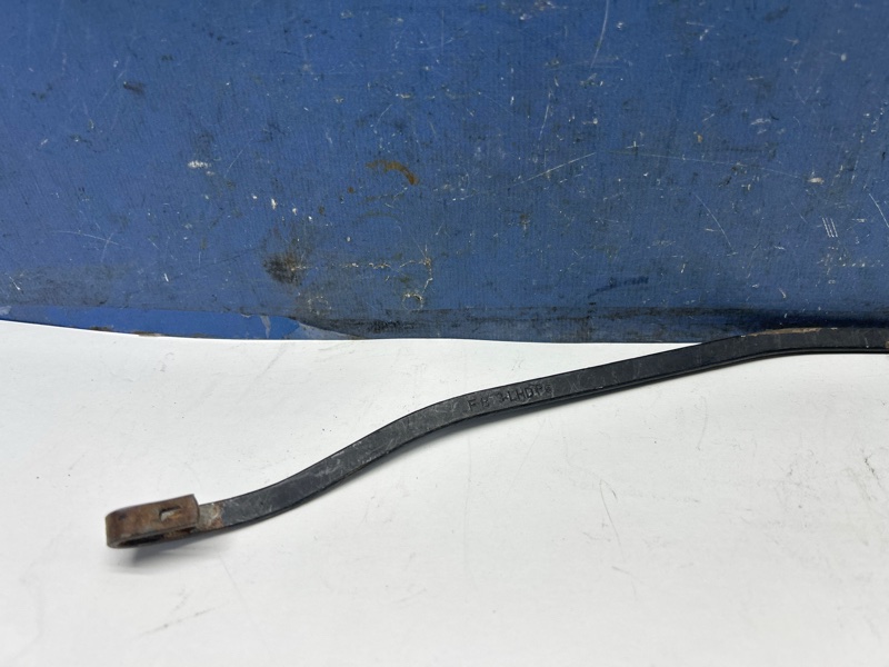 Поводок дворника передний правый Matiz 2012 Поводок дворника передний правый Matiz 2012