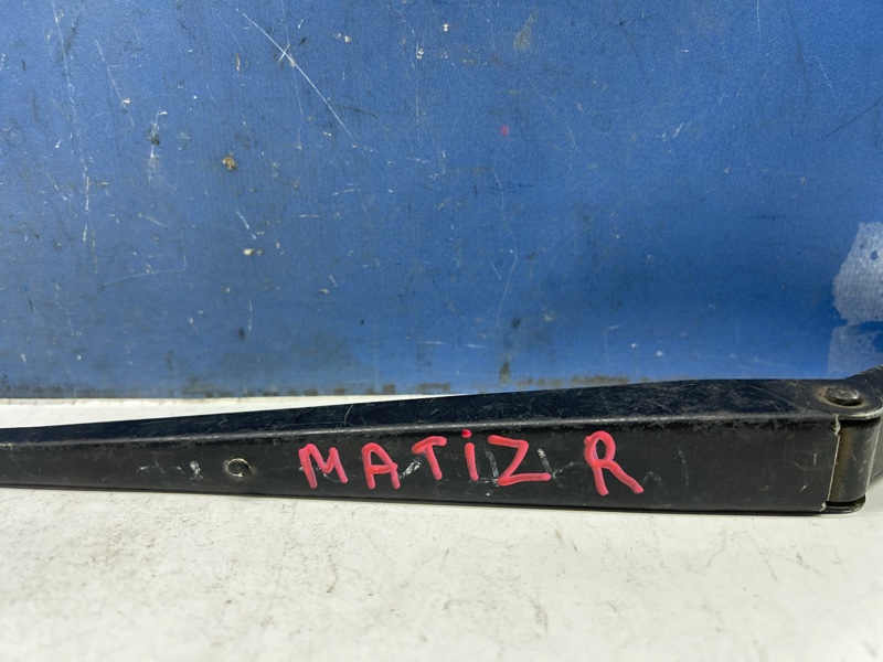 Поводок дворника передний правый Daewoo Matiz