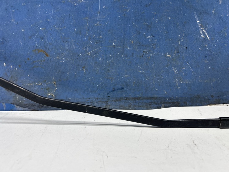 Поводок дворника передний правый Matiz 2010