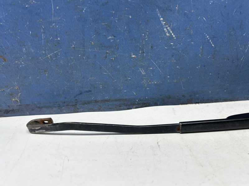 Поводок дворника передний левый Matiz 2010