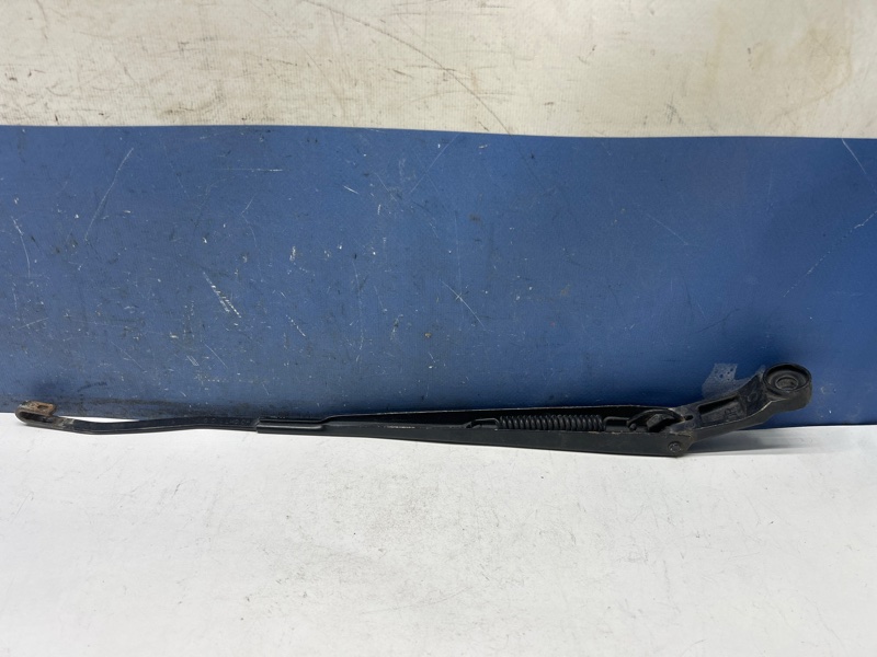 Поводок дворника передний левый Matiz 2010