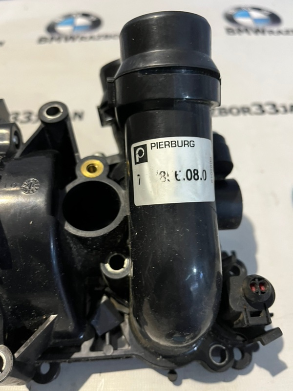 Помпа Audi А4 СЕДАН CDHB