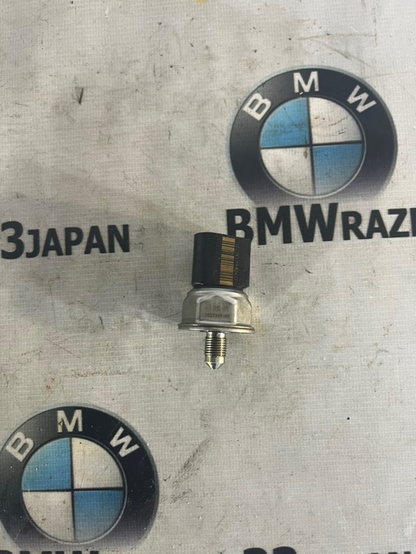 Датчик высокого давления BMW Е90 2010 СЕДАН N53B30 13537537319 контрактная