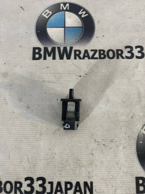Выключатель BMW E60 2004 СЕДАН M54B30 61311388277 контрактная