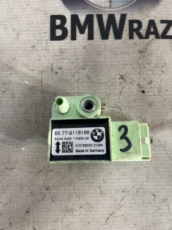 Датчик удара правый E60 2008 СЕДАН N52B25
