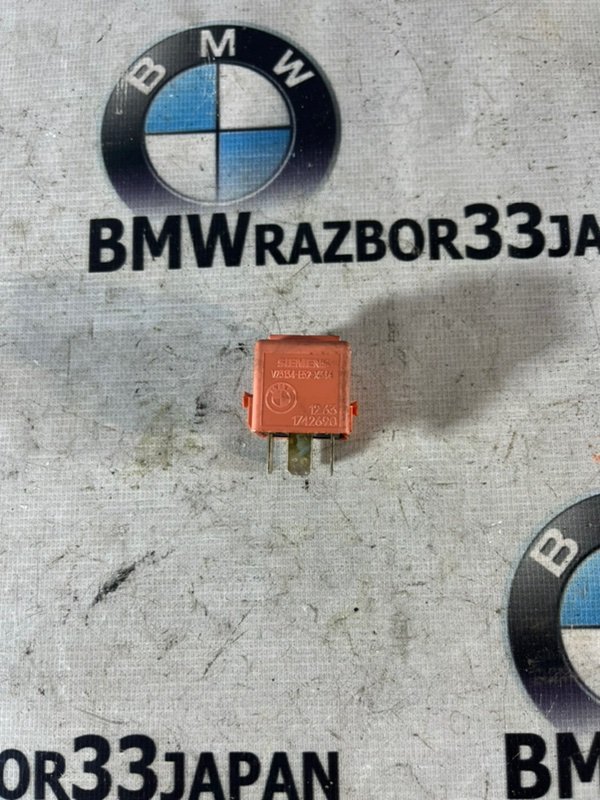 Реле CD-чейнджера BMW E60 2004 СЕДАН M54B30 12631742690 контрактная