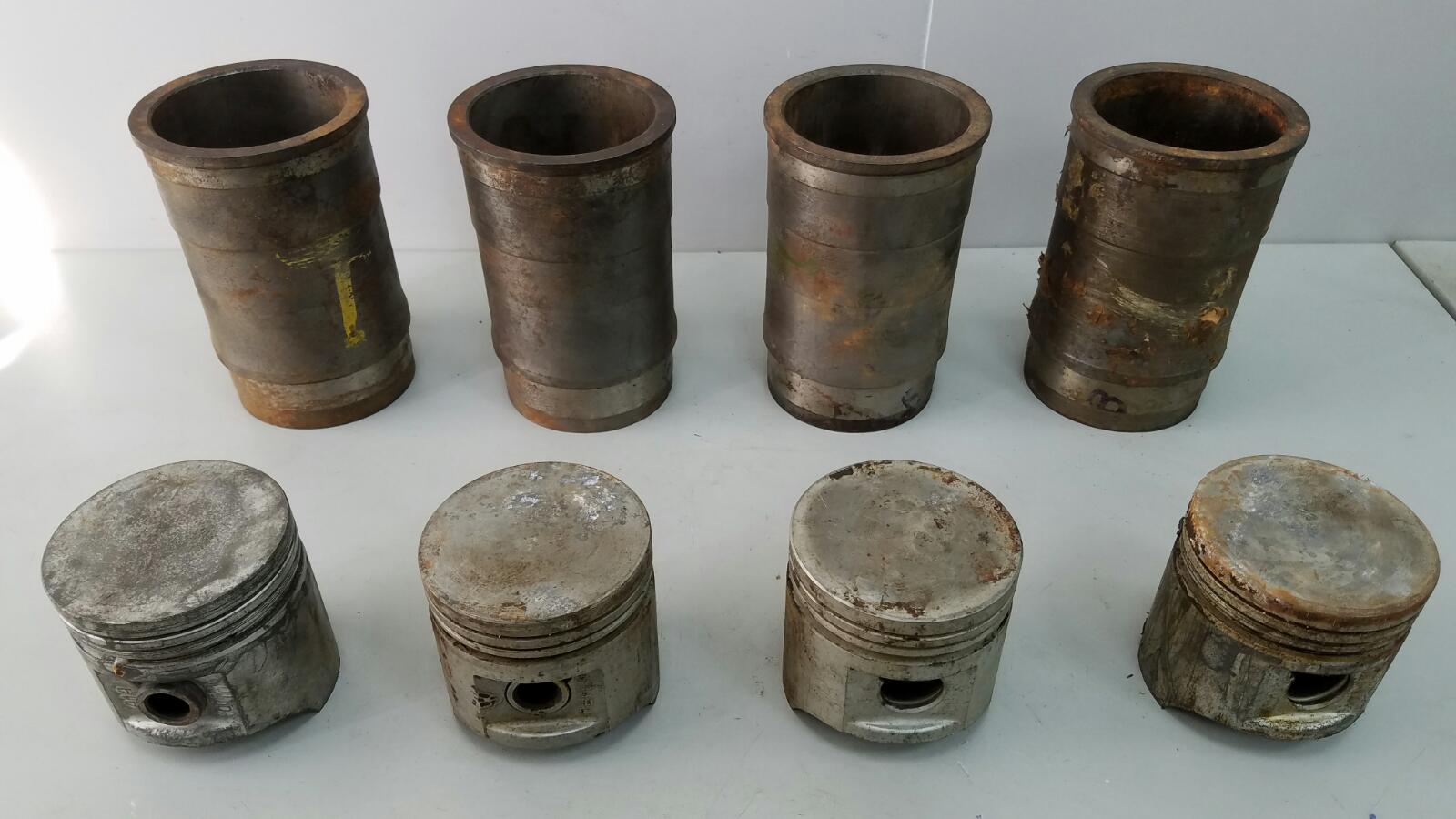 Гильзы с поршнями комплект поршневой ГАЗ Волга 2410 ЗМЗ 402 100401510 новая