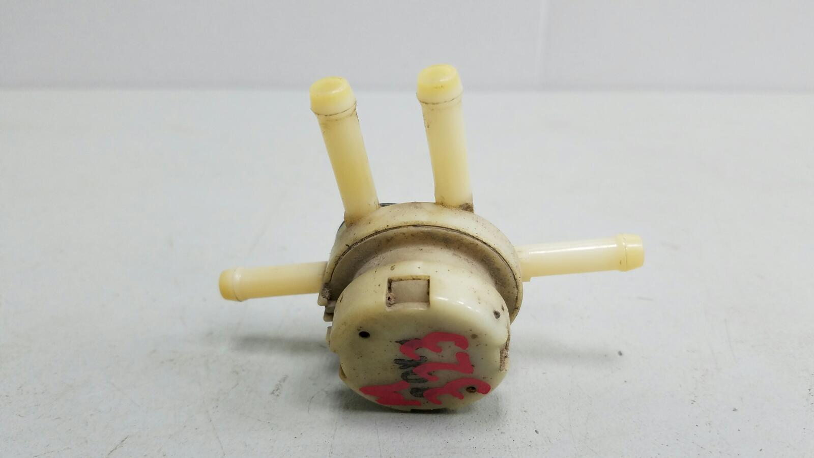 Шланг омывателя QX4 1999 JR50 VG33E Шланг омывателя QX4 1999 JR50 VG33E