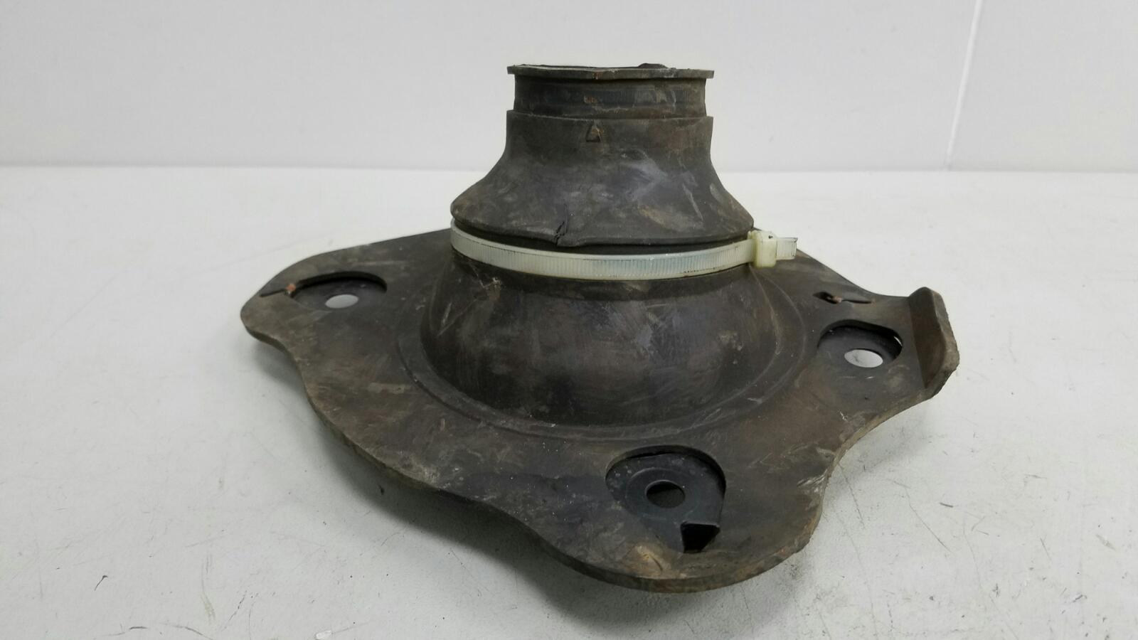 Пыльник рулевой колонки Infiniti QX4 1999 JR50 VG33E Б/У