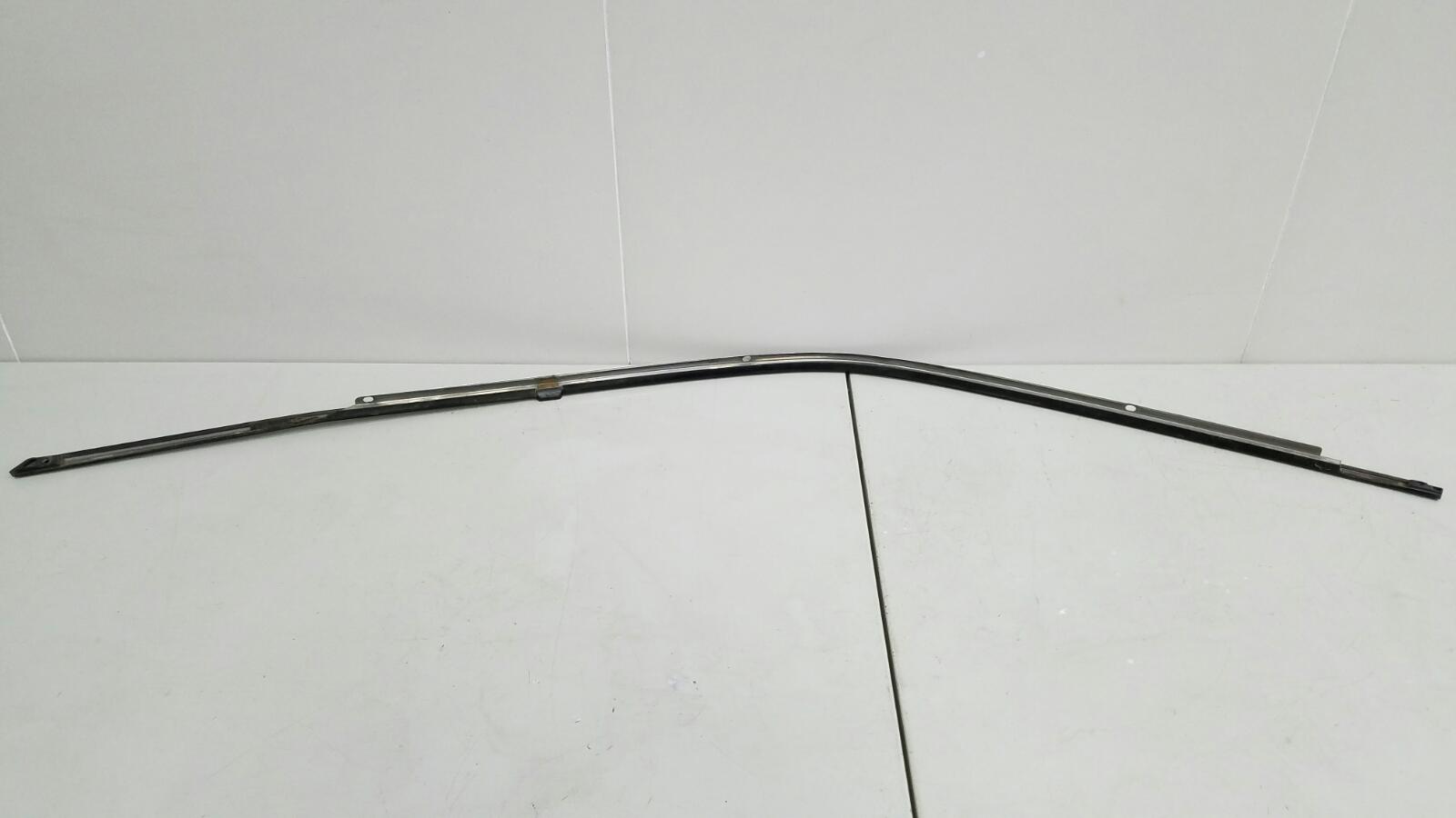 Хром передний правый Largo 1994 W30 CD20TD 2л