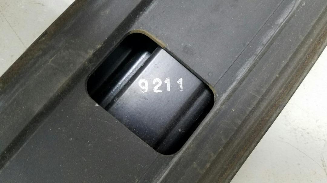 Молдинг на крышу QX4 1999 JR50 VG33E