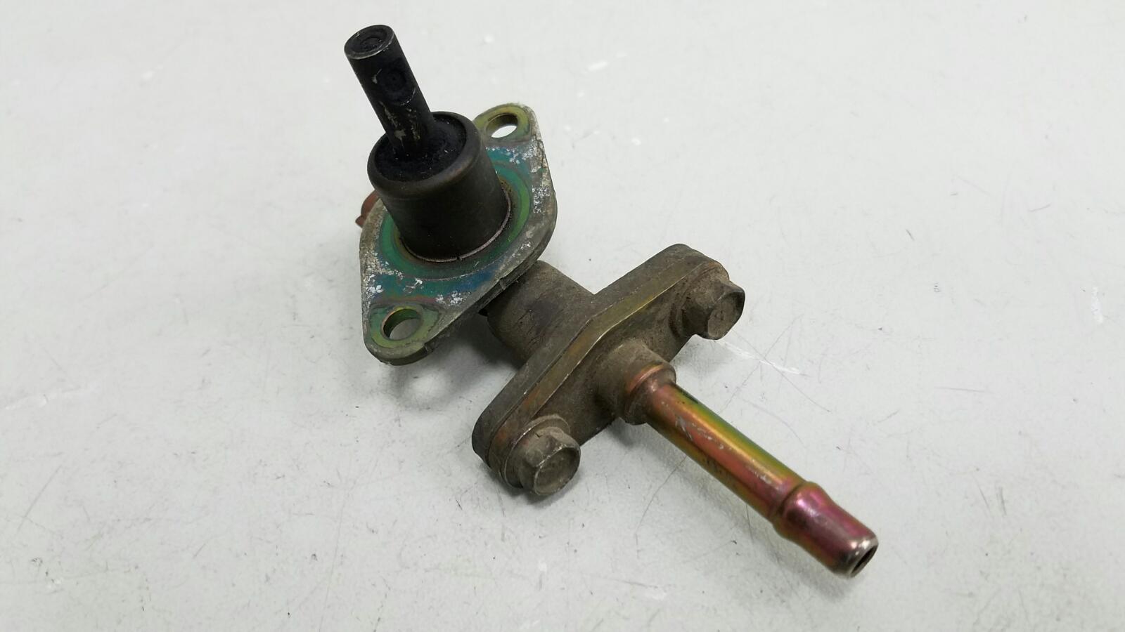 Клапан давления топлива тнвд Nissan Primera 1995—2000 P11 QG18DD 1.8л Б/У