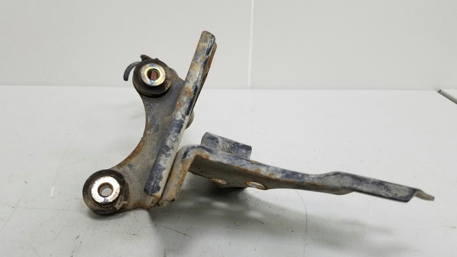 Кронштейн Nissan Teana J31 VQ23 2.3л Кронштейн Nissan Teana J31 VQ23 2.3л