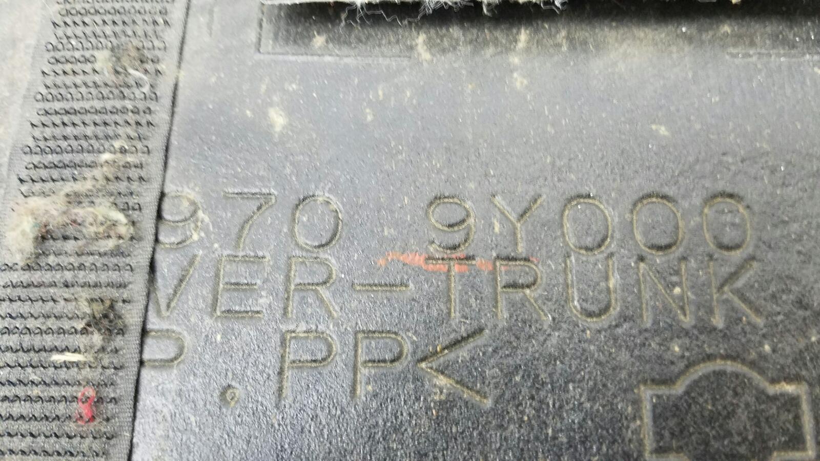 Накладка декоративная Nissan Teana J31 VQ23 2.3л