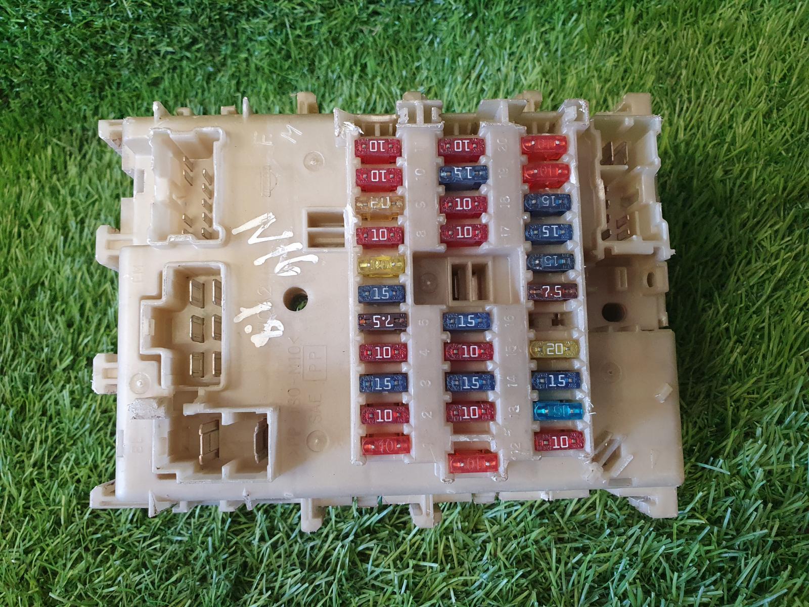 Блок предохранителей Almera 2003 N16 QG18DE 1.8л