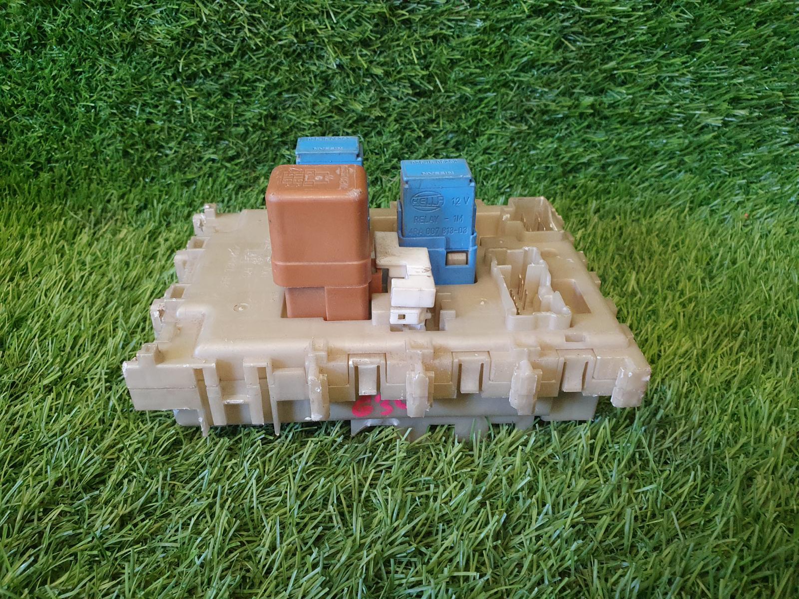 Блок предохранителей Nissan Almera N16 QG18DE 1.8л