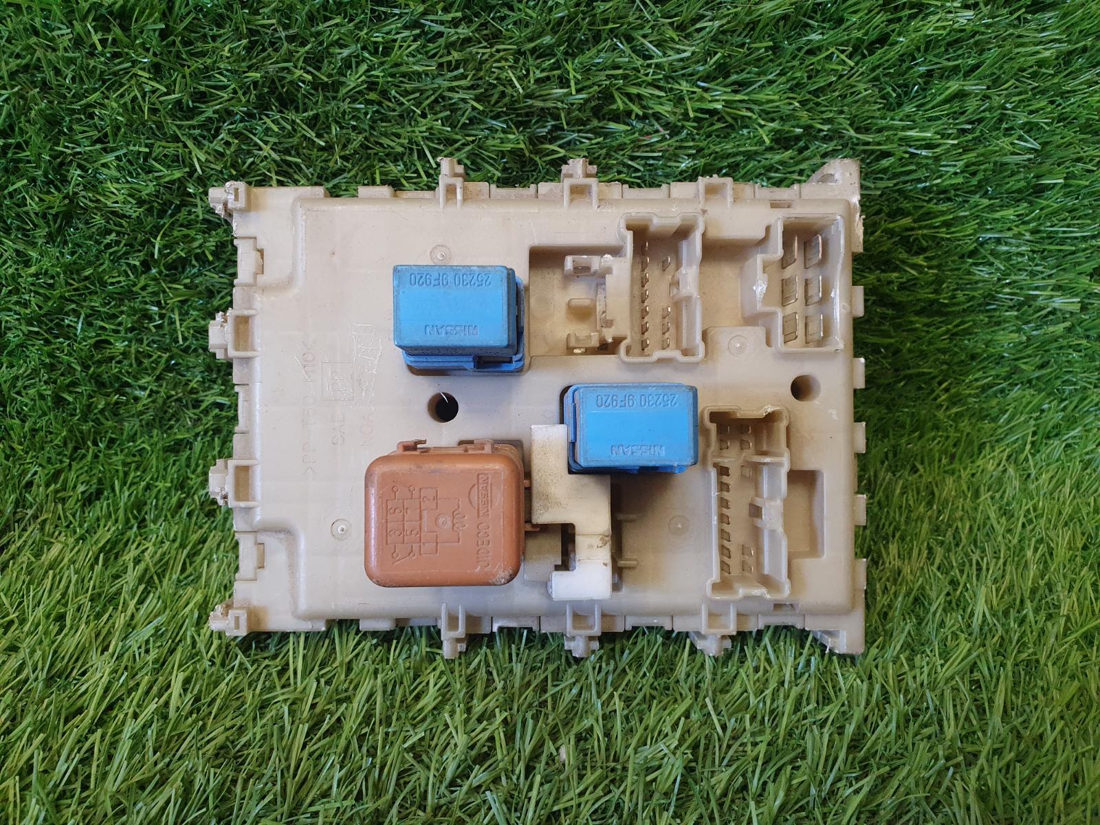 Блок предохранителей Almera 2003 N16 QG18DE 1.8л