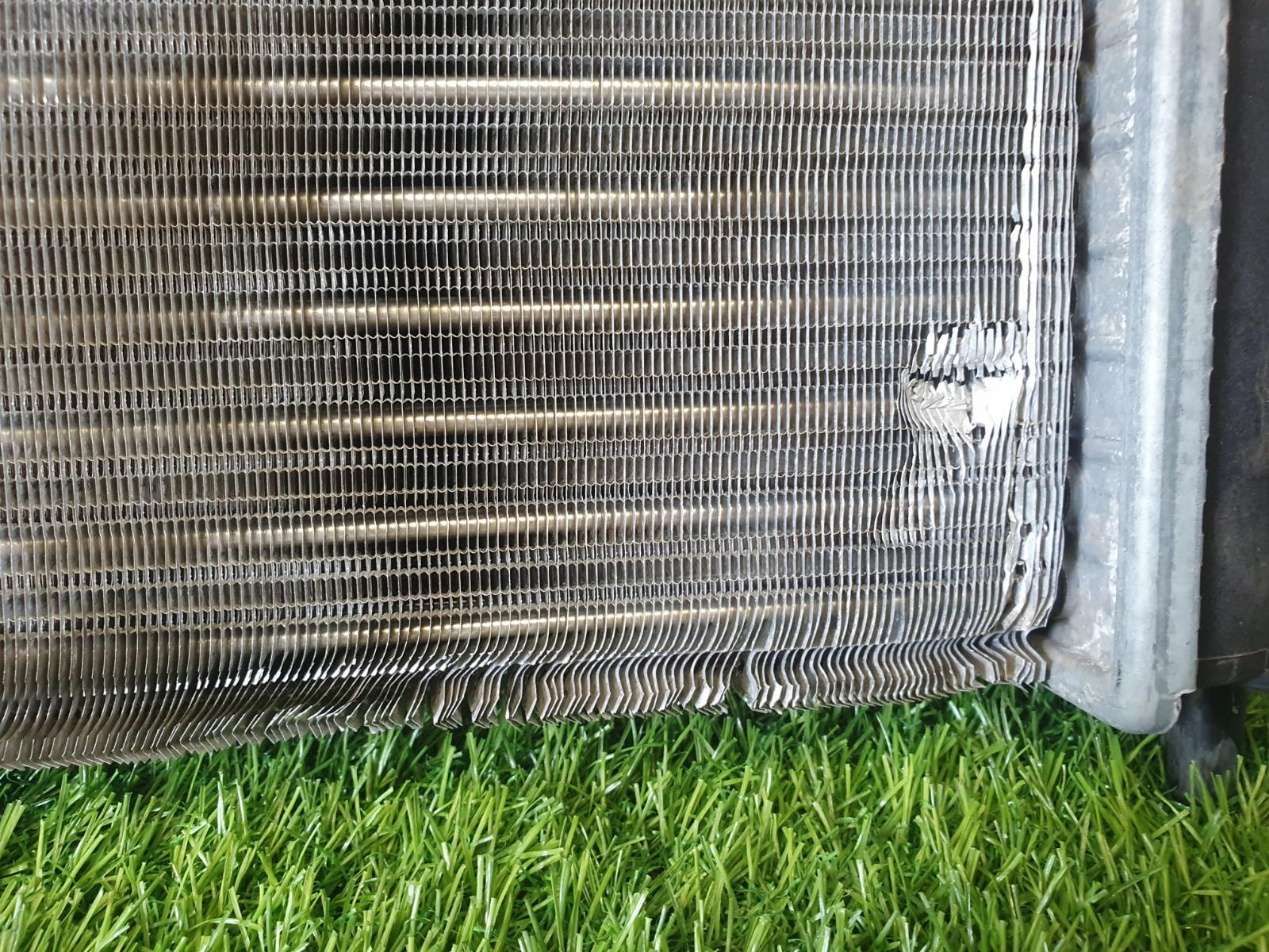 Радиатор охлаждения ДВС Волга Сайбер 2010 JR41 EDZ 2.4л