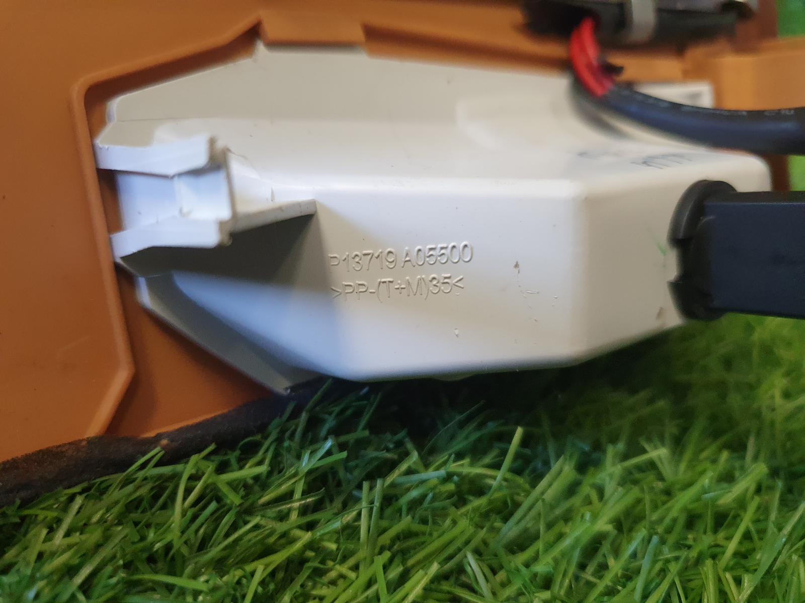 Накладка селектора кулисы Teana 2006 J31 VQ35DE 3.5л