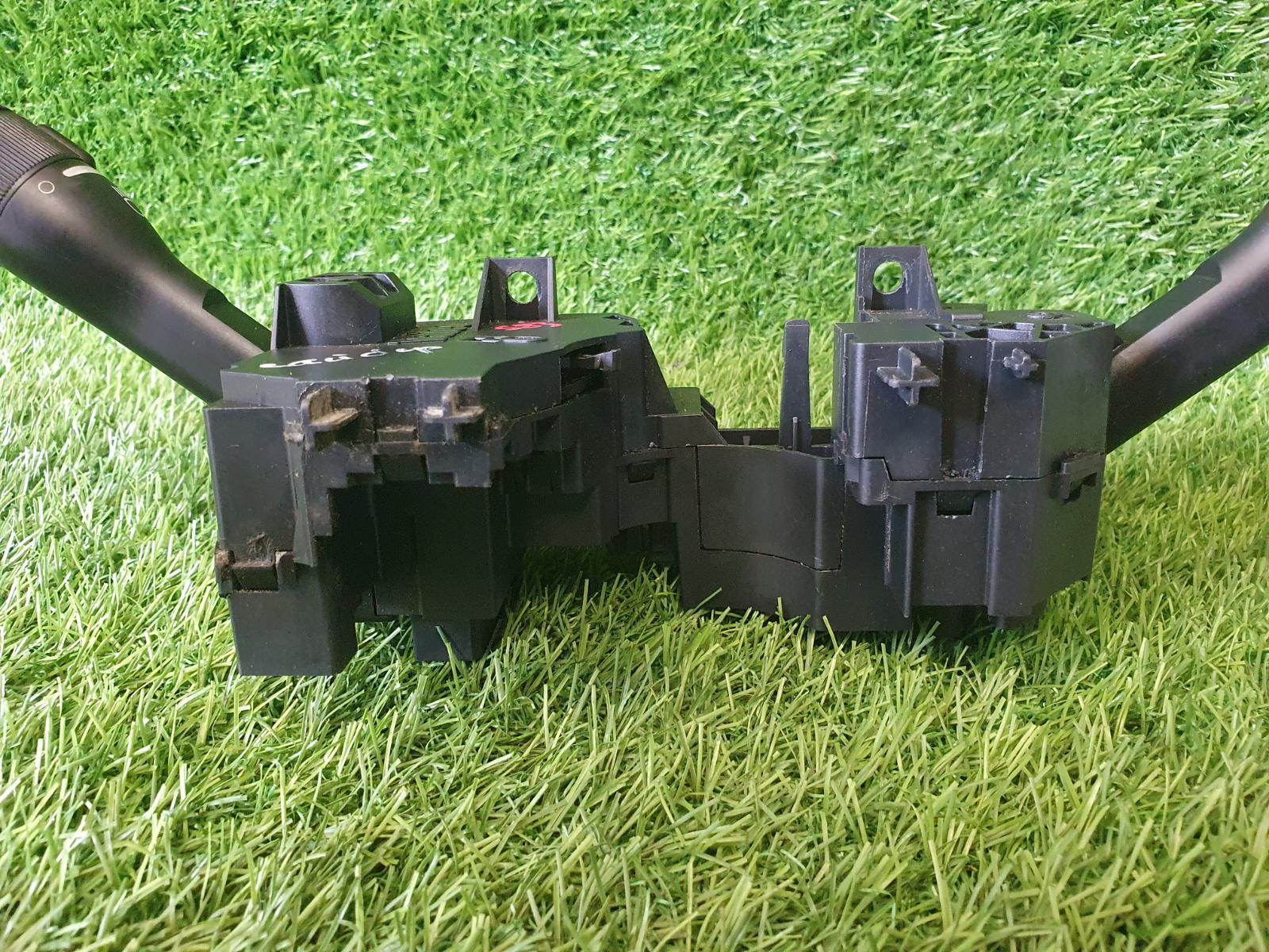 Подрулевой переключатель Волга Сайбер 2010 JR41 EDZ 2.4л