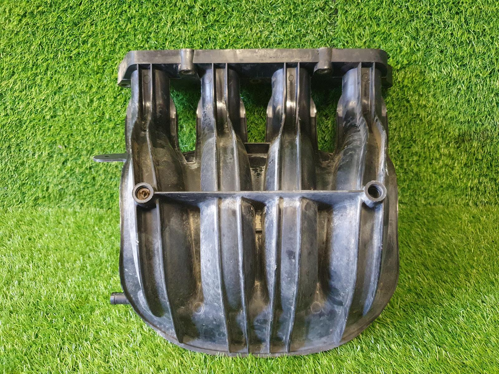 Коллектор впускной Волга Сайбер 2010 JR41 EDZ 2.4л