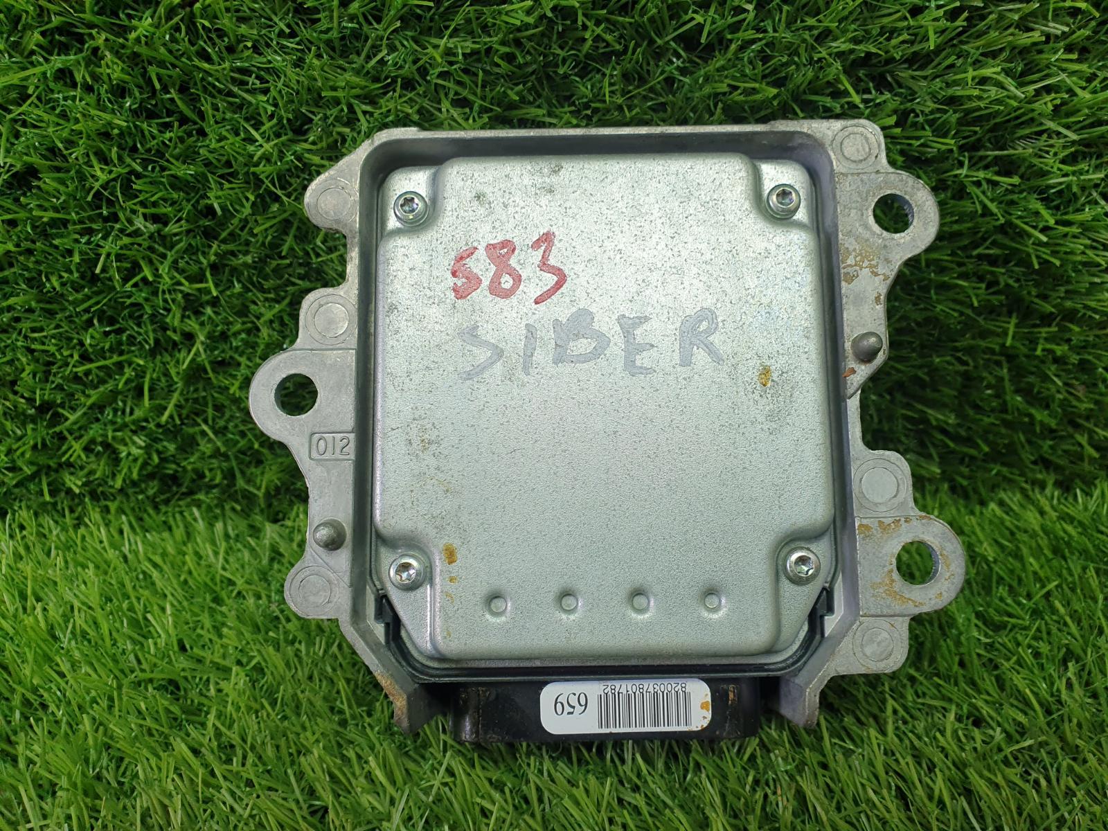 Блок управления SRS AirBag Волга Сайбер 2010 JR41 EDZ 2.4л