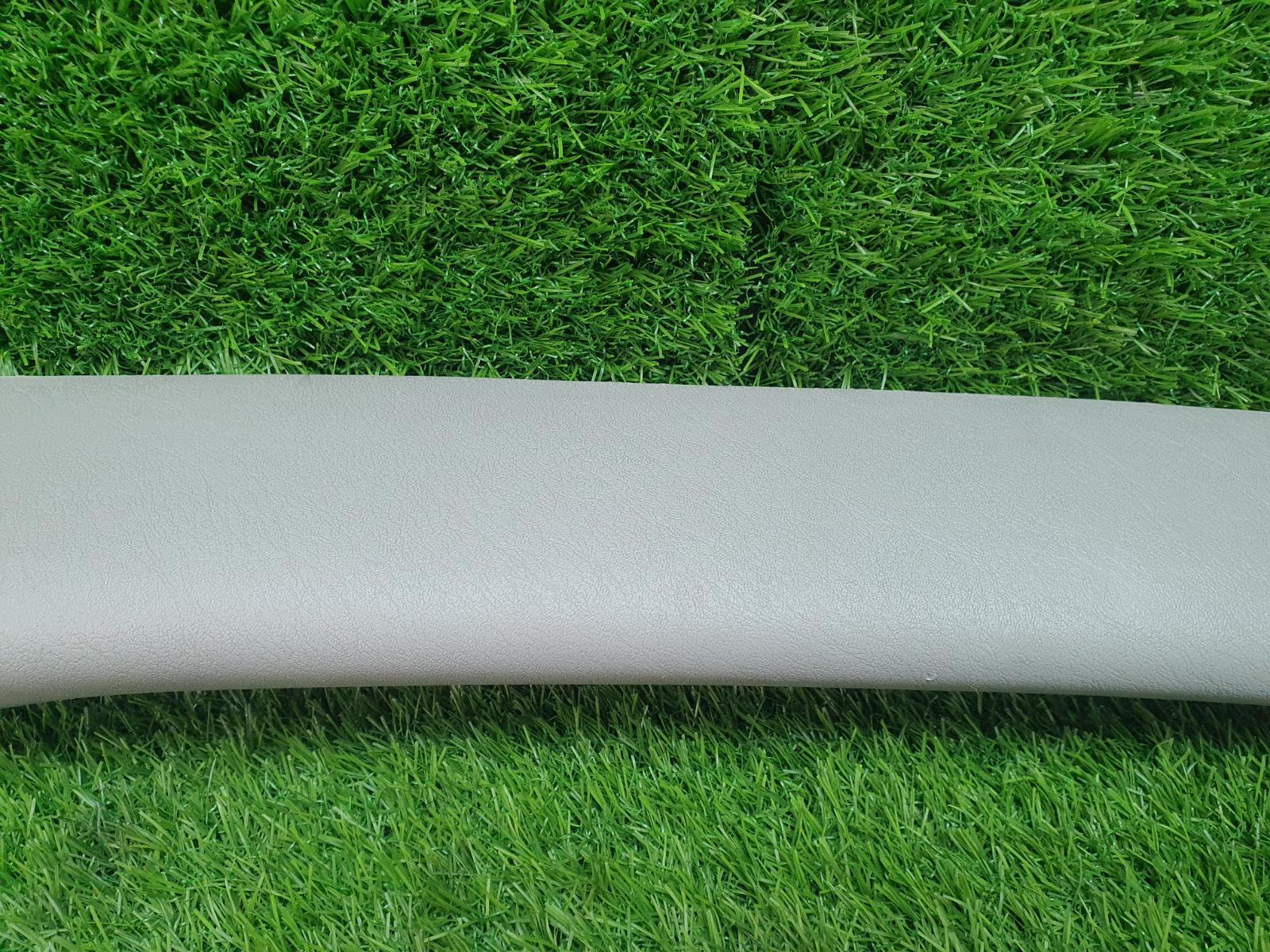 Накладка стойки лобового стекла передняя правая ГАЗ Волга Сайбер JR41 EDZ 2.4л