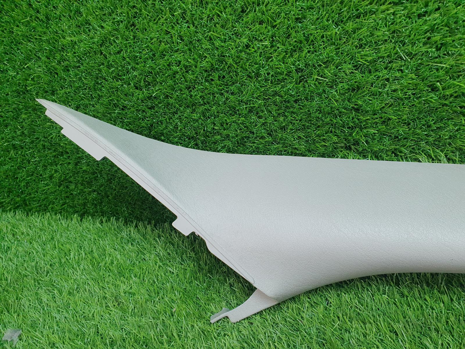 Накладка стойки лобового стекла передняя правая Волга Сайбер 2010 JR41 EDZ 2.4л