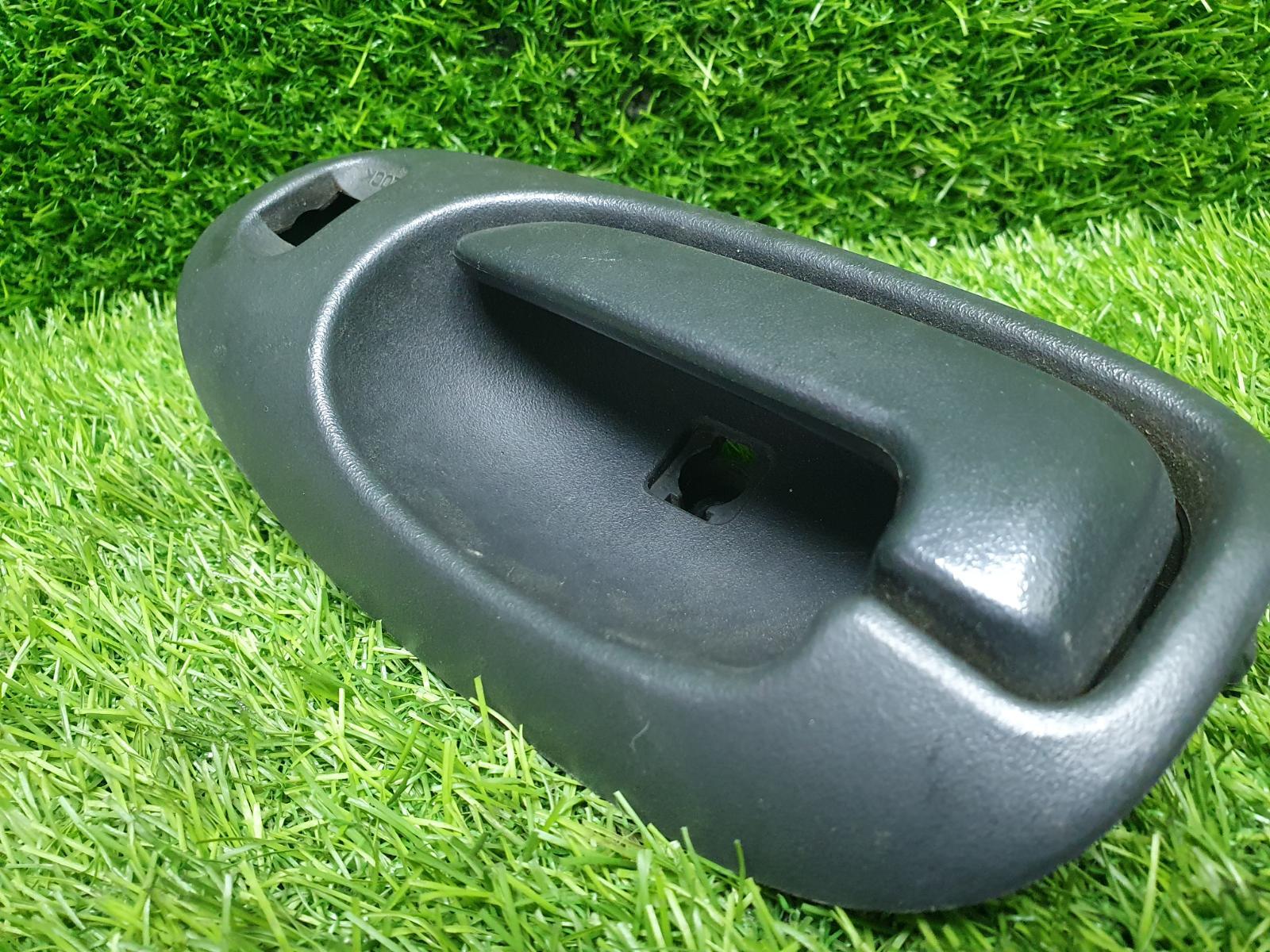 Ручка двери внутренняя открывания передняя левая Волга Сайбер 2010 JR41 EDZ 2.4л