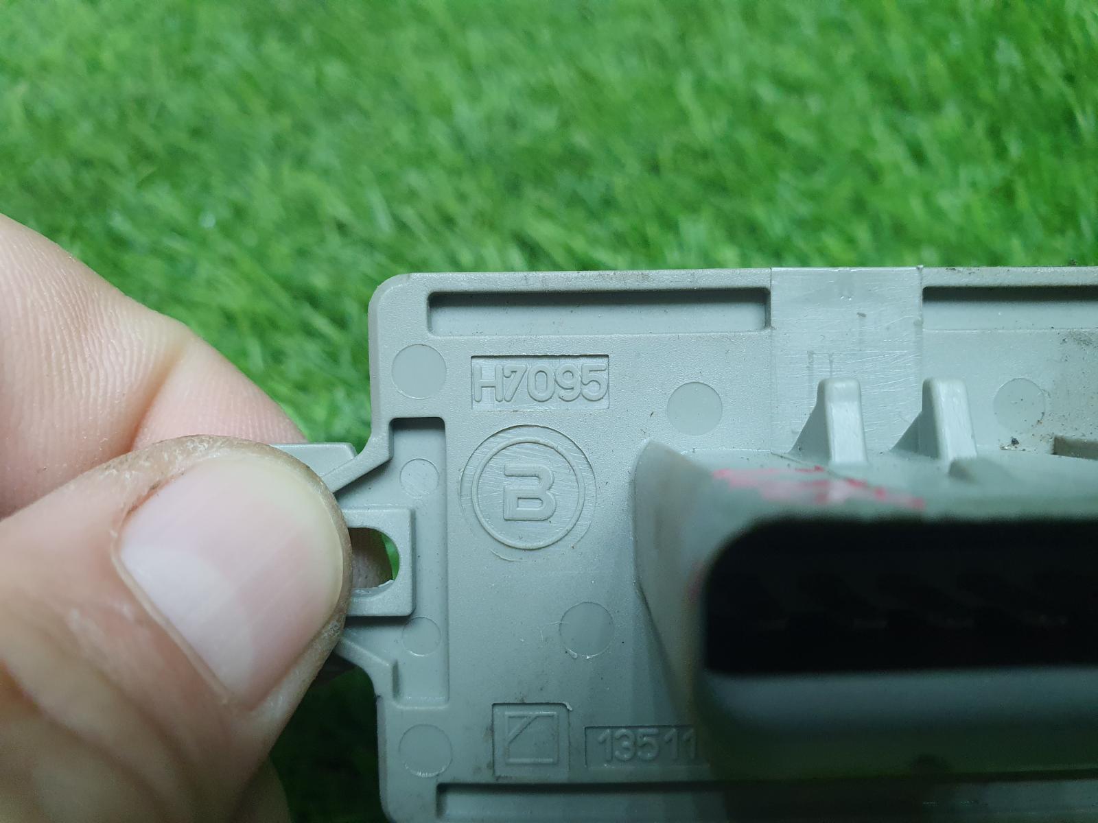 Резистор реостат печки Волга Сайбер 2010 JR41 EDZ 2.4л