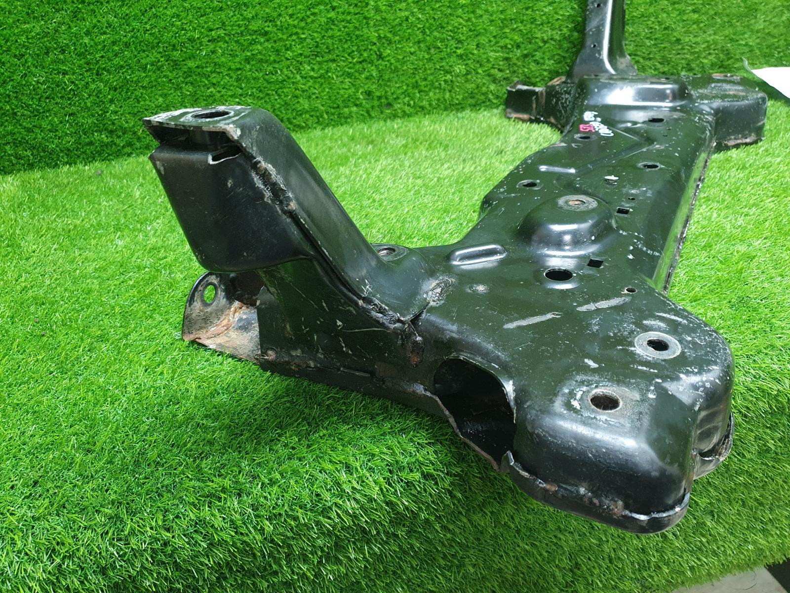 Подрамник балка передний Волга Сайбер 2010 JR41 EDZ 2.4л