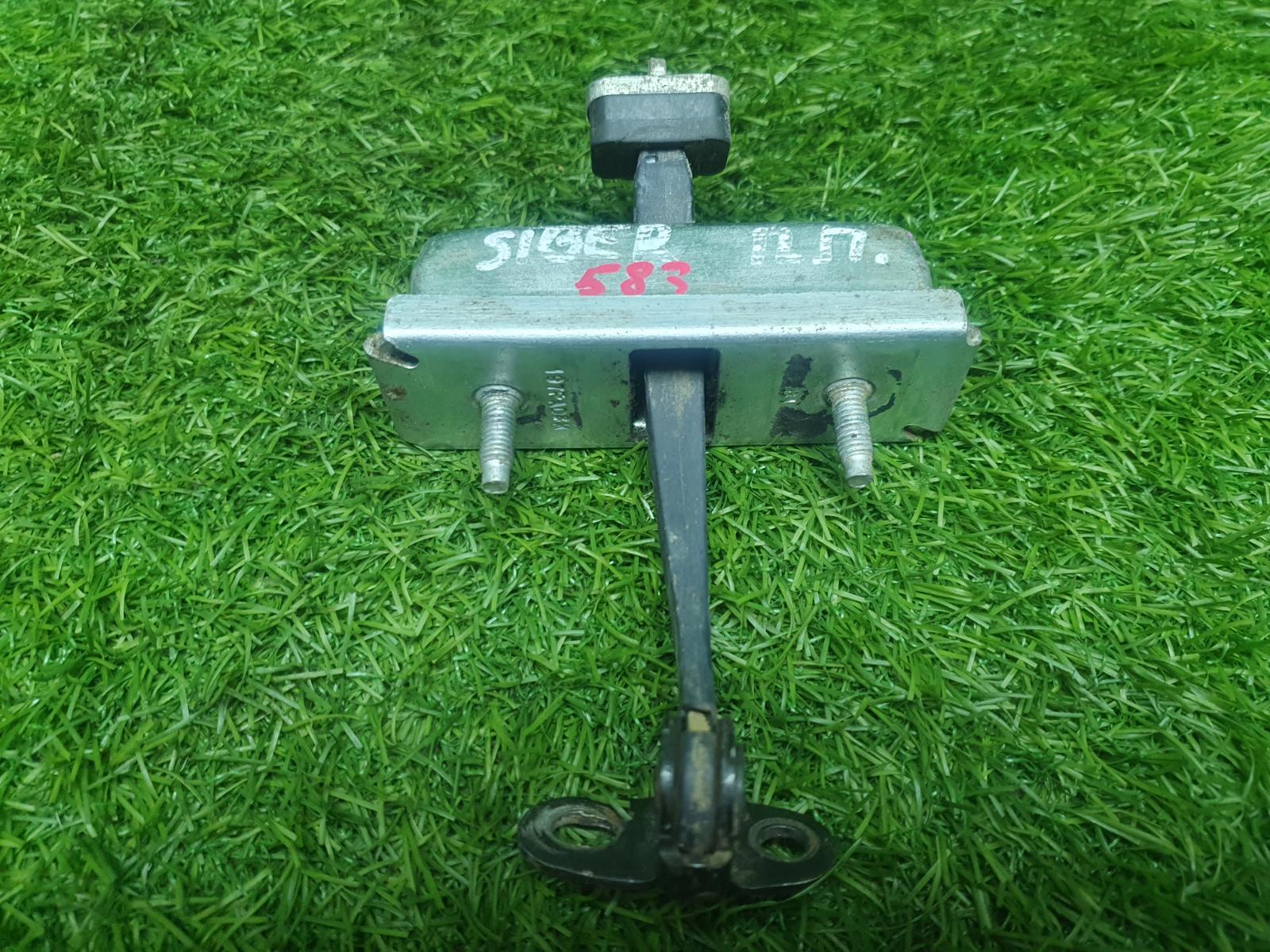 Ограничитель двери передний правый ГАЗ Волга Сайбер 2010 JR41 EDZ 2.4л Б/У