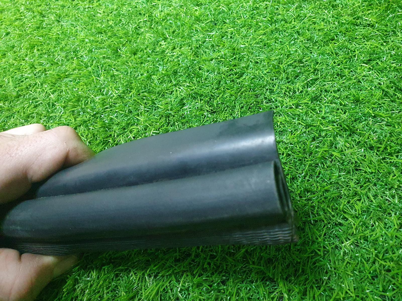 Уплотнительная резинка крыши левая Sandero 2 2015 5S K7M 812 1.5л