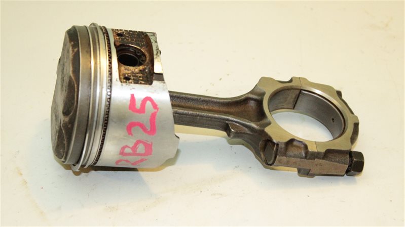 Шатун Nissan Cedric Y33 RB25 Шатун Nissan Cedric Y33 RB25