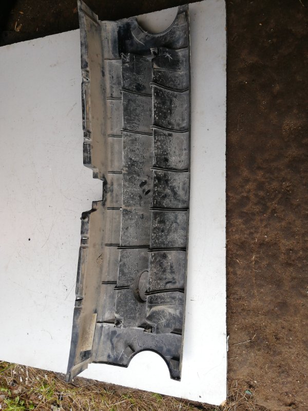 Решетка радиатора Discovery 2008 3 Решетка радиатора Discovery 2008 3