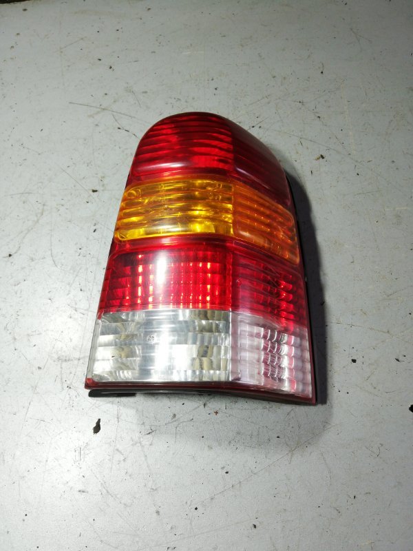 Фонарь задний правый Ford Maverick 2 3.0 AJ 4869273 Б/У