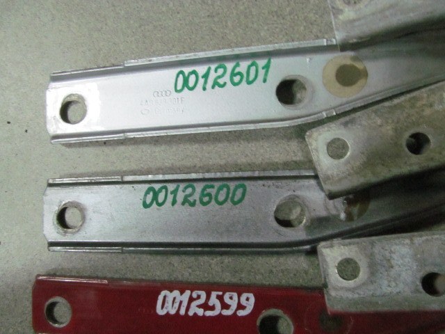Петля капота левая A100 1991-1994 C4 Петля капота левая A100 1991-1994 C4