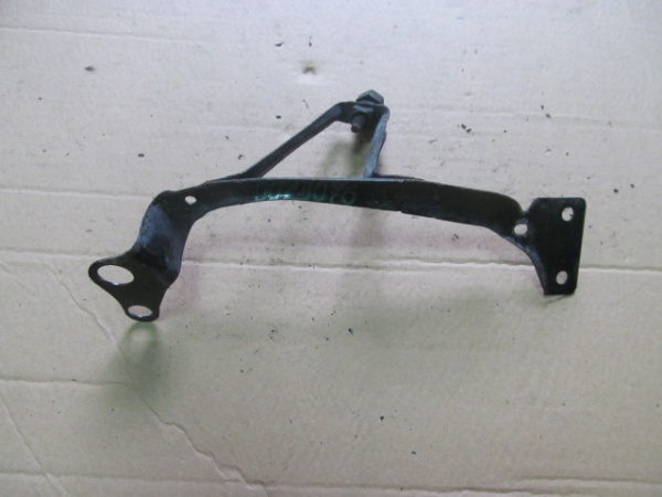 Опора кузова Audi A4 B7 2005-2008 8E0805538 Б/У