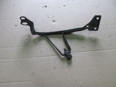 Опора кузова Audi A4 B7 2005-2008