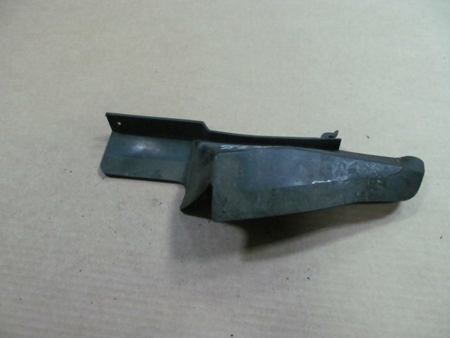 Воздуховод Audi A3 8L 1997-2003 Воздуховод Audi A3 8L 1997-2003