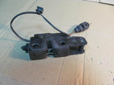 Замок Audi A5 8T0823509F Б/У