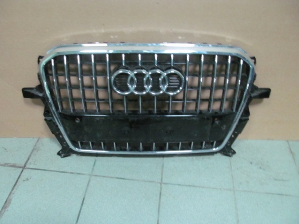 Решетка радиатора Audi Q5 2009> 8R0853651R/AB Б/У