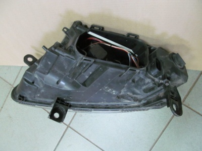 Фара передняя правая Audi A6 C6 2005-2011