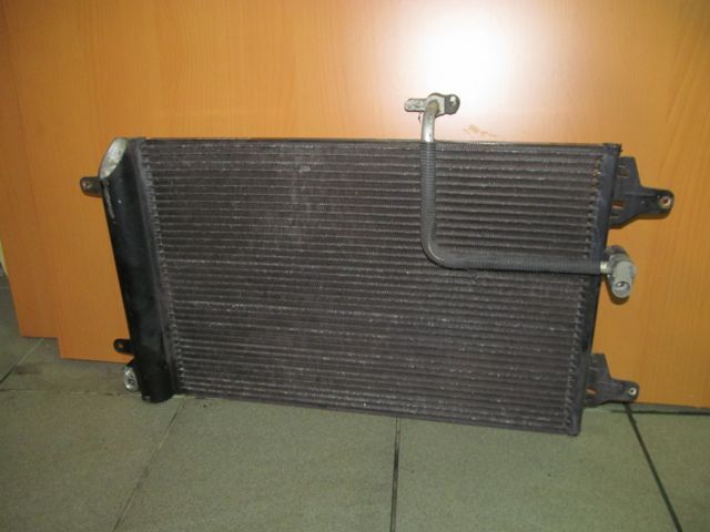 Запчасть радиатор кондиционера Ford Galaxy 1 1995-2006 7M3820411E Б/У Радиатор кондиционера Ford Galaxy 1 1995-2006 7M3820411E Б/У